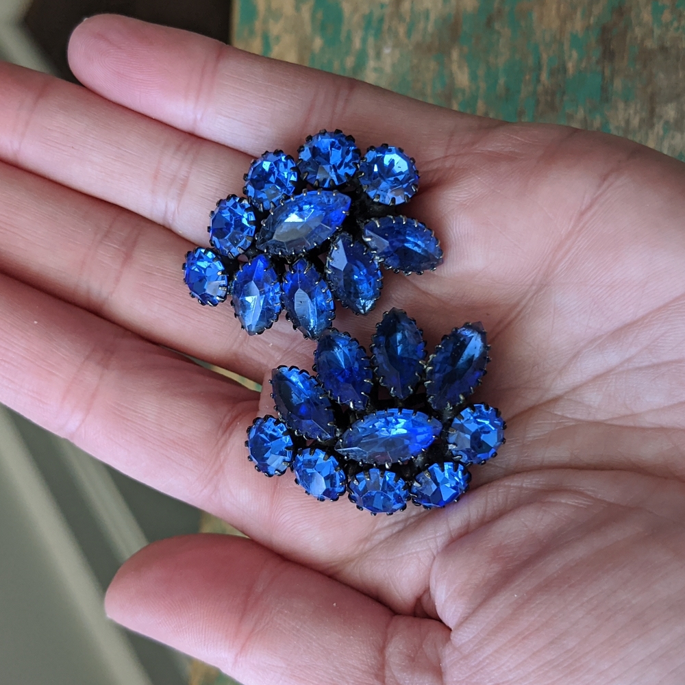Vintage Large Cobalt Blue Rhinestone Crystal Clip-On Earrings